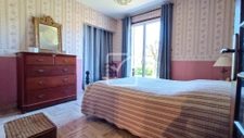 Grande maison de plain pied. 12