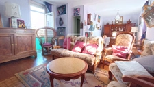 Grande maison bien entretenue, idéale pour famille. 8