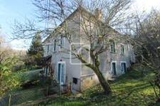  Grande maison de famille ou 2 appartements. 3