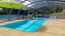 Demeure de caractère avec piscine et dépendances 23