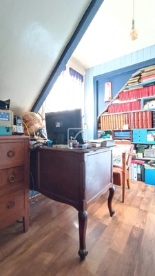 Grande maison bien entretenue, idéale pour famille. 14