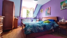 Grande maison bien entretenue, idéale pour famille. 10