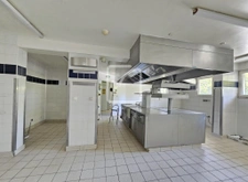 Hotel restaurant 10
