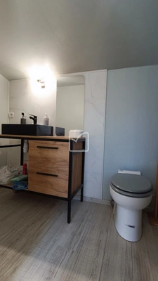 Propriété avec gîte et dépendances 9