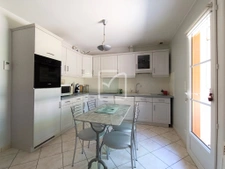 maison superbement entretenue 9