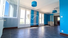 Maison avec 2 appartements. Intéressante pour investisseurs 4