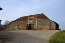 2 maisons et 27 hectares 2