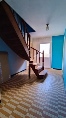 Maison avec 2 appartements. Intéressante pour investisseurs 10