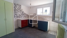 Maison avec 2 appartements. Intéressante pour investisseurs 11