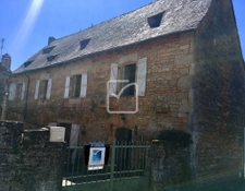 Maison en pierres de 118 m2 à rénover 1