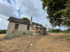 Maison en brasier + grange à rénover 5