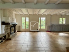 Belle et grande maison sur les hauteurs de Malemort 5