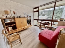 Appartement traversant de 107 m2 3 chambres  8