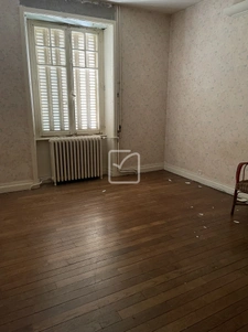 Maison bourgeoise de 176 m2 sur les hauteurs d'Uzerche à rén 4