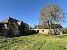 Maison en brasier + grange à rénover 2