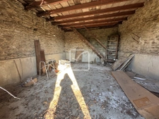 Maison bourgeoise de 176 m2 sur les hauteurs d'Uzerche à rén 8