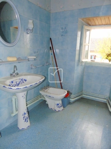 Maison en pierres de 118 m2 à rénover 8
