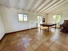 Belle et grande maison sur les hauteurs de Malemort 6