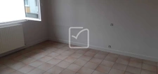 Appartement T3 + 4 garages + hangar 3