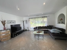 Belle maison de plain pied de 154 m2 avec 4 chambres 6
