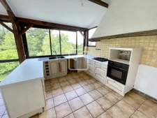 Belle et grande maison sur les hauteurs de Malemort 10