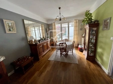Belle maison en pierre de 154 m2 située quartier des Lycées, 4
