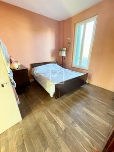 Maison des années 60 située quartier du Prieur 5