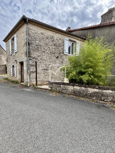 Belle maison de village 1