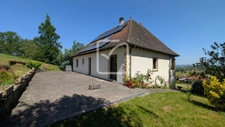 10 min de BRIVE, à COSNAC (19360) - MAISON FAMILIALE - 149 m 2