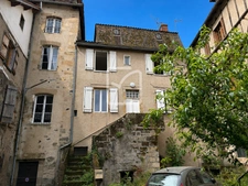 IMMEUBLE DE RAPPORT AU COEUR DE BEAULIEU SUR DORDOGNE 1