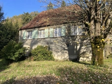 Maison et dépendances 1