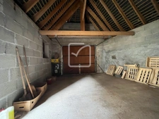 Petite maison à restaurer 14