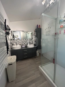 Maison familiale - 150m2 - 9 pièces - Terrain + Bois - DPE C 9