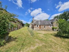 EXCLUSIVITE : Maison en pierre + Grange à 5 min de Brive sur 14