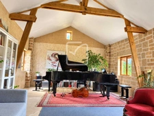 Ensemble Maison et gite + grange - 168m2 habitables -  1ha d 9