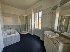 EXCLUSIVITE : Maison en pierre + Grange à 5 min de Brive sur 10