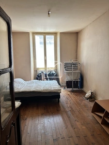 IMMEUBLE DE RAPPORT AU COEUR DE BEAULIEU SUR DORDOGNE 11