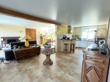 A 15mn du centre de  BRIVE - Maison 160m2- 4 chambres -  vie 1