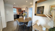 Maison au bord du lac Léman   2 appartements F3 à Meillerie  9