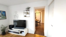 À Vendre   Appartement F3 de 65 m2 avec Terrasse et Vue Lac  5