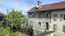 Maison au bord du lac Léman   2 appartements F3 à Meillerie  7
