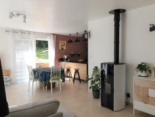 Maison récente 4 chambres + 1 bureau