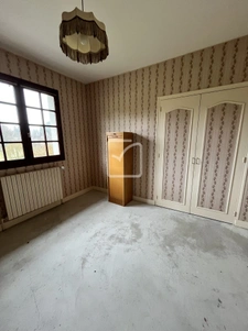 A vendre Maison 118 m2 avec Garage + dépendance sur terrain  11