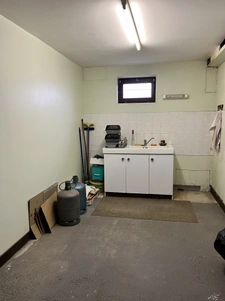 A vendre Maison 118 m2 avec Garage + dépendance sur terrain  17