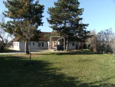 Maison de plain pied sur terrain de 2413m2 2