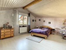 ENSEMBLE IMMOBILIER  220M2 CHALET/MAISON/ANNEXE A SAINT-PAUL 18