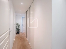Appartement rez-de-jardin T5 de 130m2  vue lac et montagne à 8