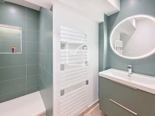 Appartement T3 entièrement rénové de 60m2 - esprit maison de 7