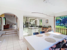 Charme, volume et luminosité   Maison avec piscine à Lugrin 4