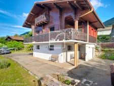 Chalet de 130m2 au calme vue Lac et piscine à Lugrin 4